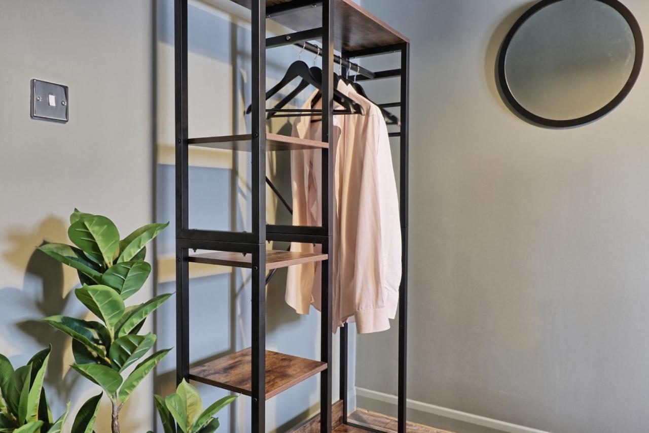 Urban Stylish Apartment - Southend Stays Luaran gambar