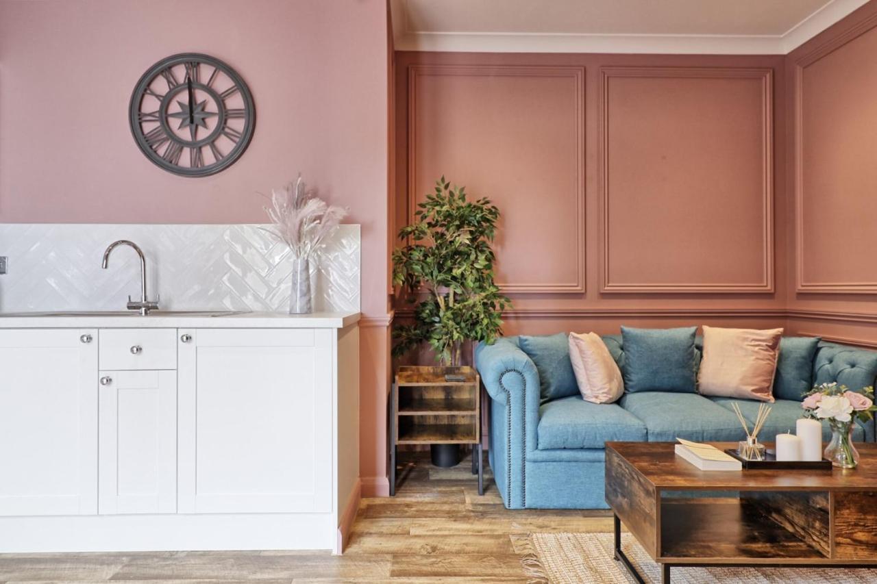 Urban Stylish Apartment - Southend Stays Luaran gambar